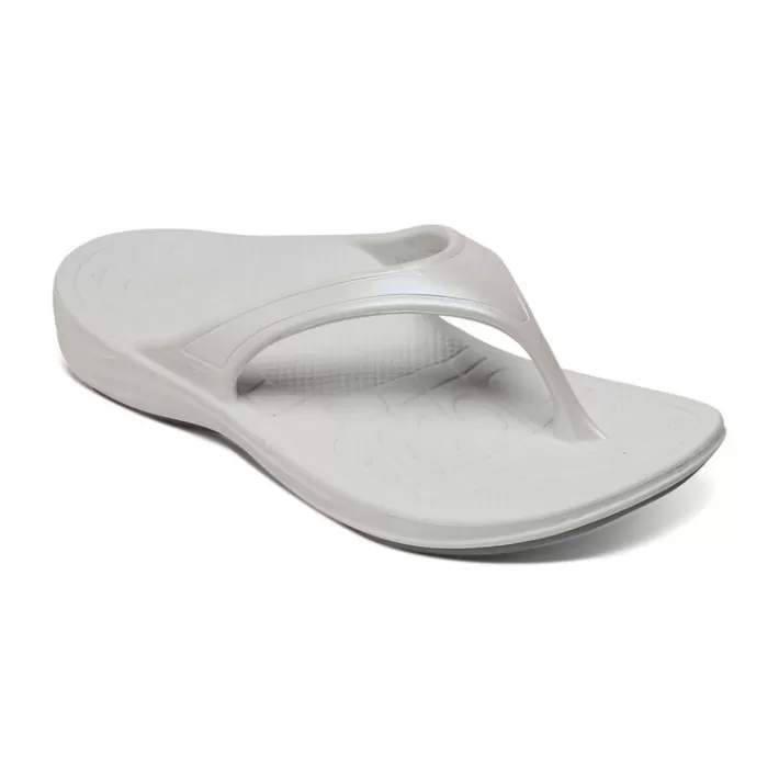 Discount Aetrex Fiji Orthotic Flips - Women