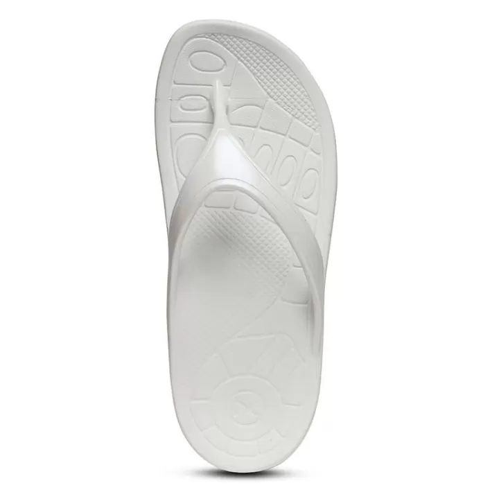 Discount Aetrex Fiji Orthotic Flips - Women