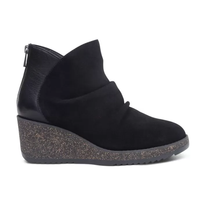 Store Aetrex Kara Ankle Wedge Boot