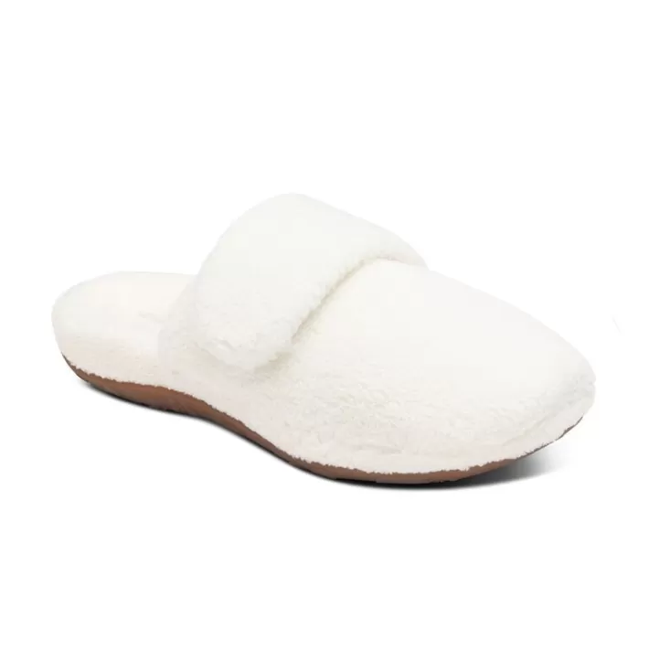 Shop Aetrex Mandy Closed Toe Slipper