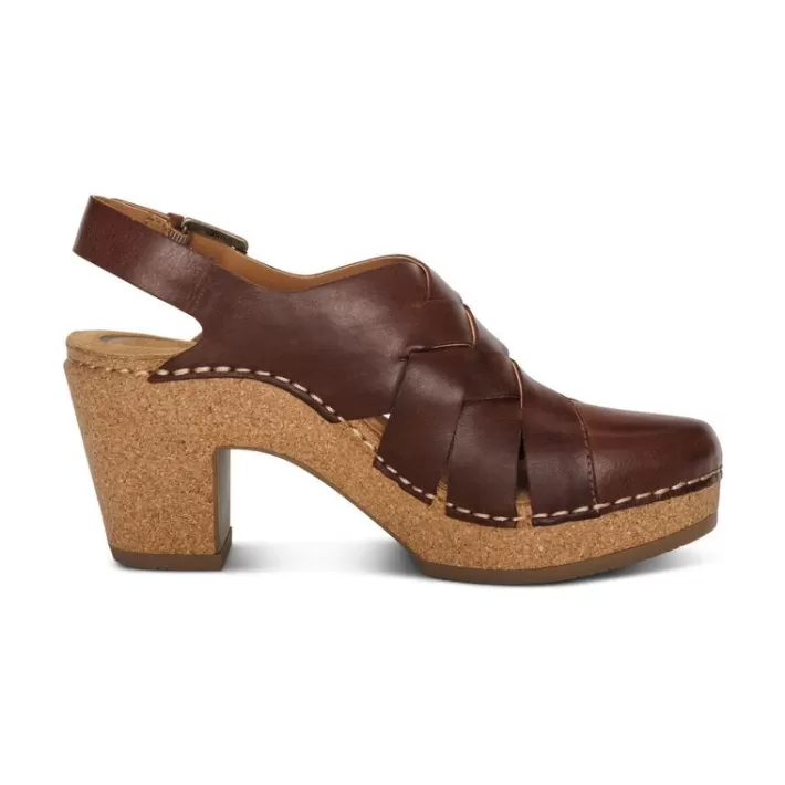 Discount Aetrex Paige Slingback Clog